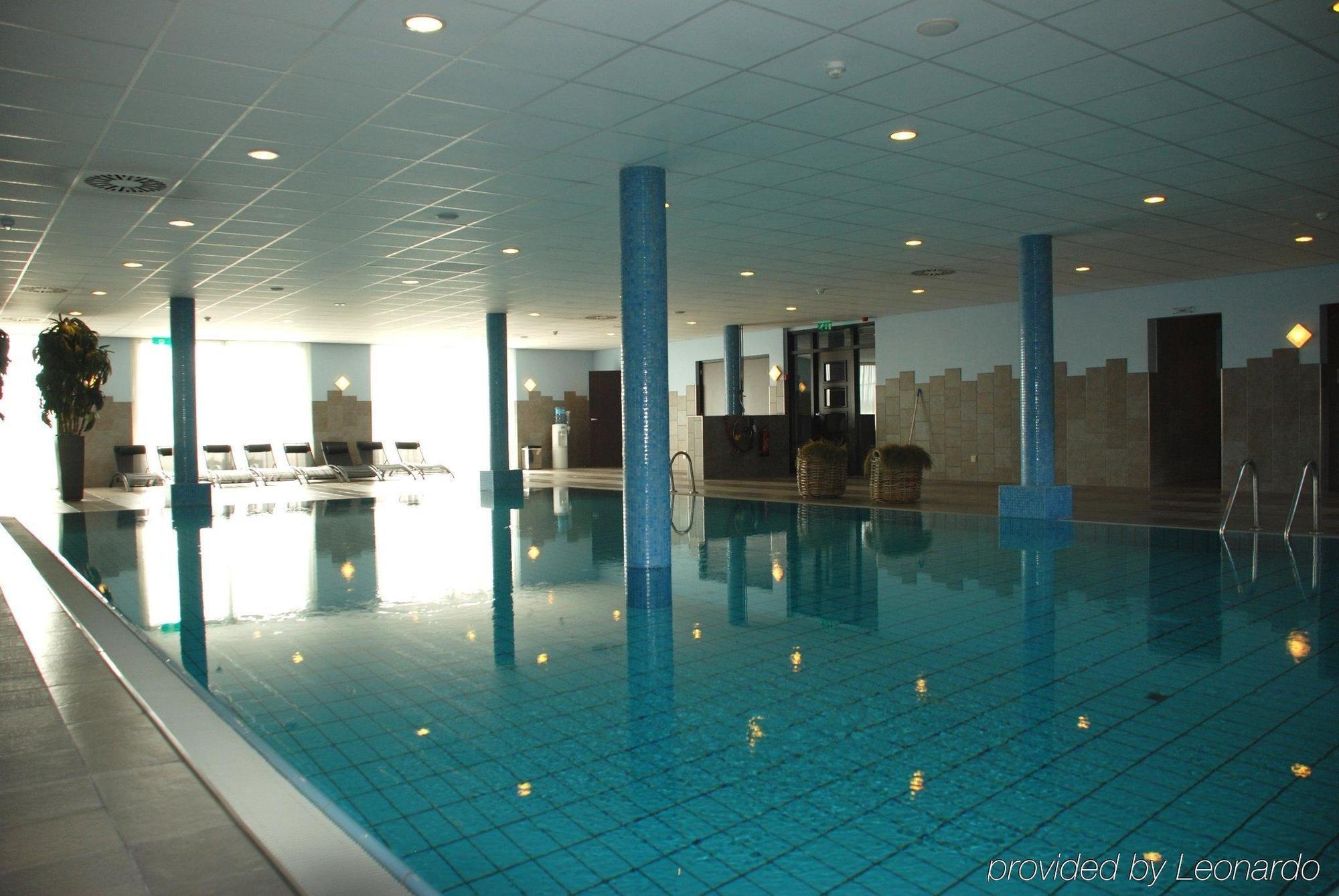 Van Der Valk Hotel Ara Zwijndrecht Eksteriør billede