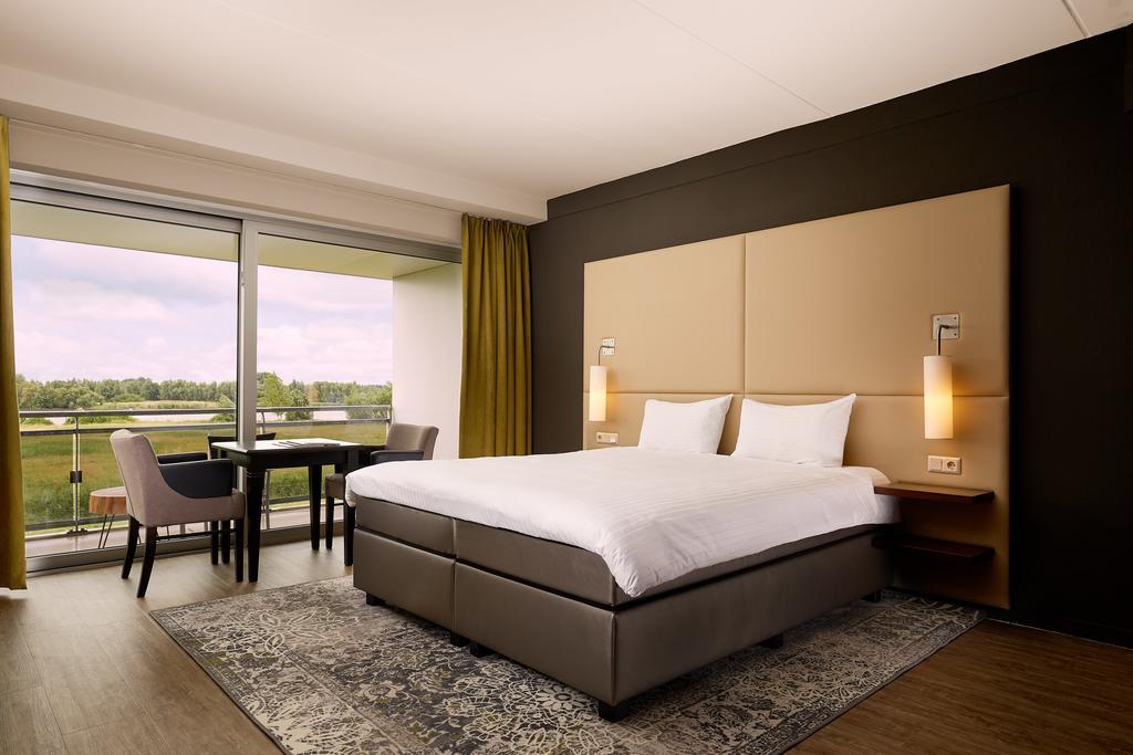 Van Der Valk Hotel Ara Zwijndrecht Eksteriør billede