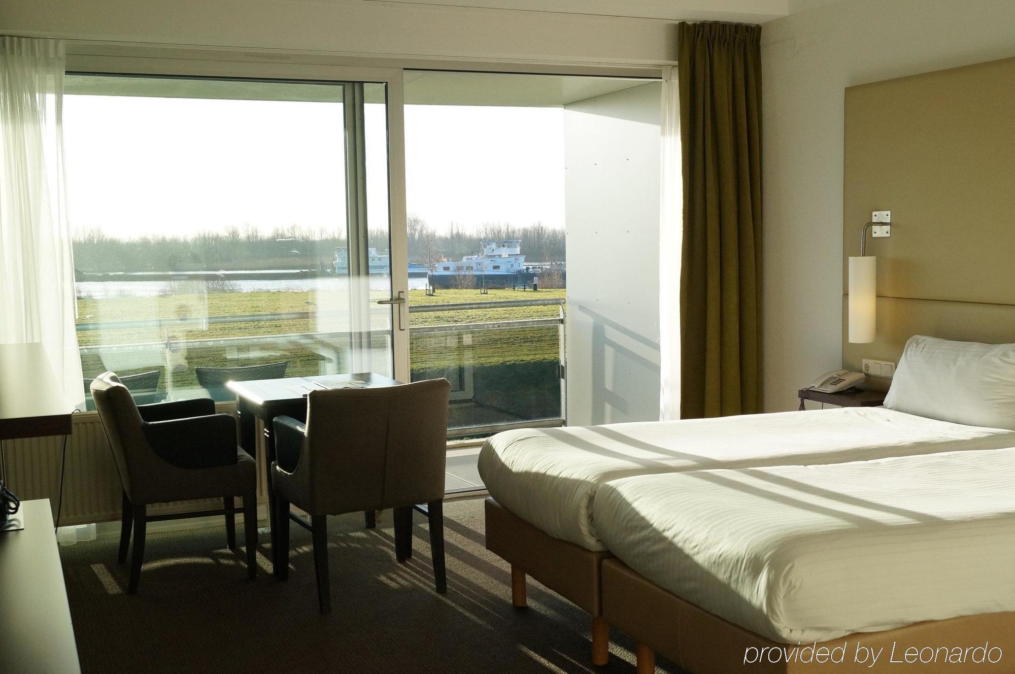 Van Der Valk Hotel Ara Zwijndrecht Eksteriør billede