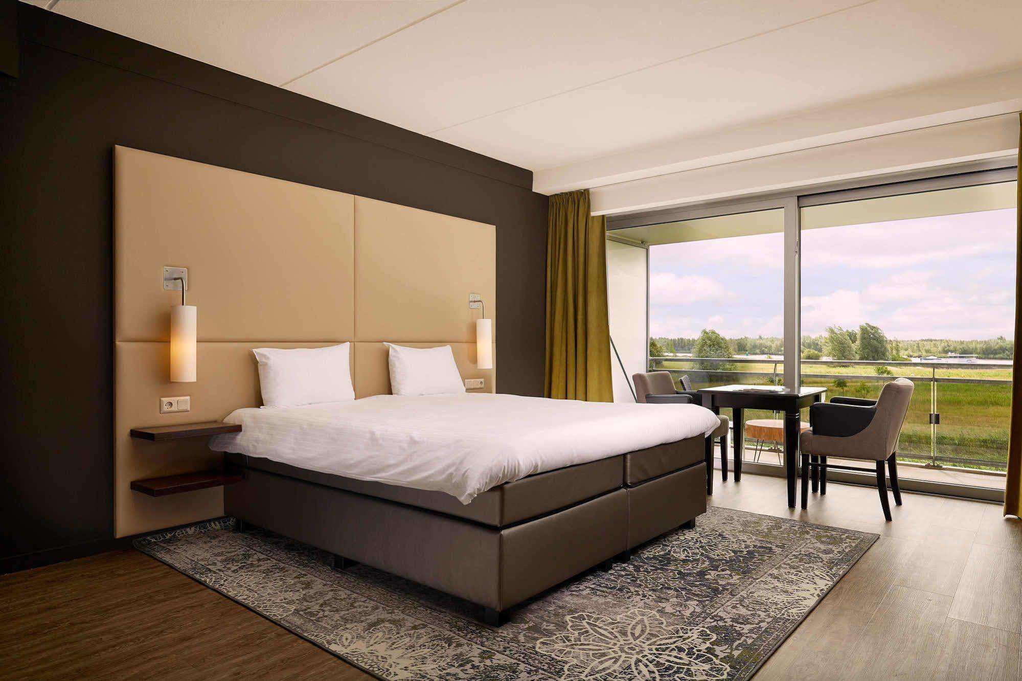 Van Der Valk Hotel Ara Zwijndrecht Eksteriør billede